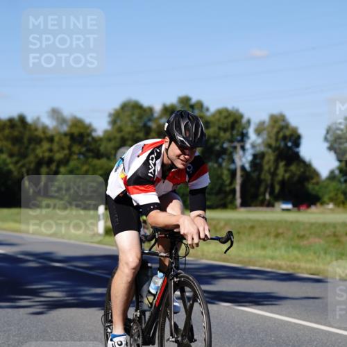 07.09.2025 - 19. Norderstedt Triathlon Michael Burmester http://msf.ph/oto/8840690 07.09.2025 15:06:41 Radfahren 427 meine-sportfotos.de