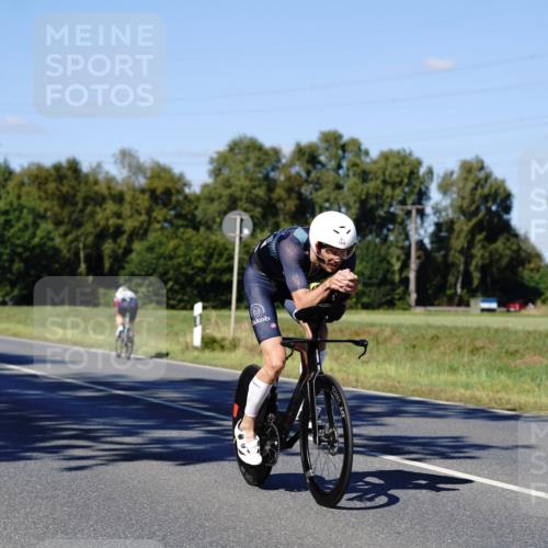 07.09.2025 - 19. Norderstedt Triathlon Michael Burmester http://msf.ph/oto/8840696 07.09.2025 15:06:49 Radfahren 897, 1433 meine-sportfotos.de