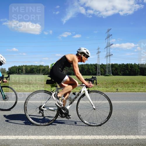 07.09.2025 - 19. Norderstedt Triathlon Michael Burmester http://msf.ph/oto/8840700 07.09.2025 14:29:06 Radfahren 364, 373, 391, 463, 1467 meine-sportfotos.de