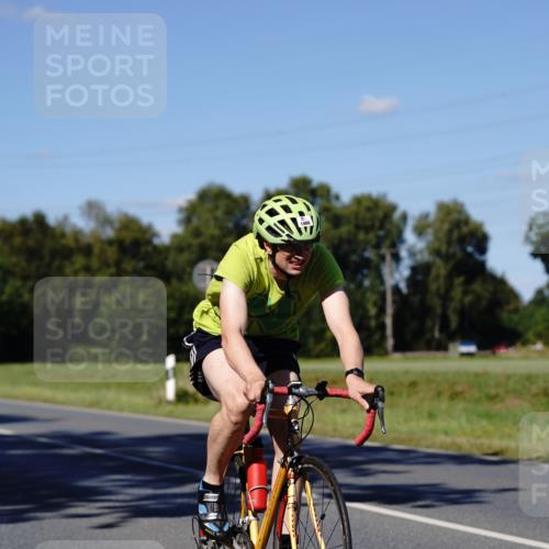 07.09.2025 - 19. Norderstedt Triathlon Michael Burmester http://msf.ph/oto/8840705 07.09.2025 15:07:19 Radfahren 1466, 1492, 1508 meine-sportfotos.de