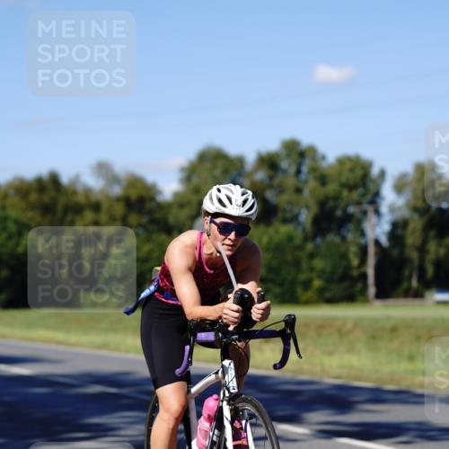 07.09.2025 - 19. Norderstedt Triathlon Michael Burmester http://msf.ph/oto/8840726 07.09.2025 15:07:50 Radfahren 442, 464 meine-sportfotos.de