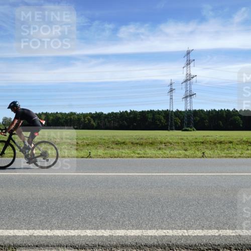 07.09.2025 - 19. Norderstedt Triathlon Michael Burmester http://msf.ph/oto/8840729 07.09.2025 12:22:06 Radfahren 188, 1346, 1398 meine-sportfotos.de