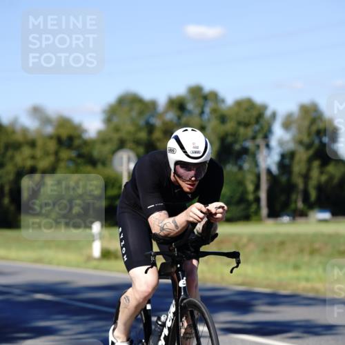 07.09.2025 - 19. Norderstedt Triathlon Michael Burmester http://msf.ph/oto/8840737 07.09.2025 15:08:25 Radfahren 402, 1511 meine-sportfotos.de