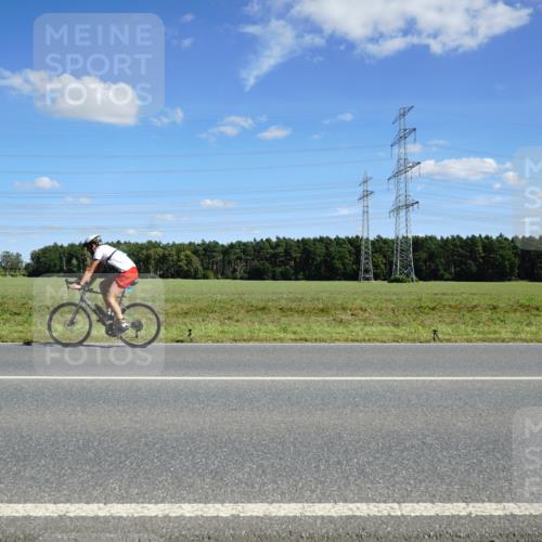 07.09.2025 - 19. Norderstedt Triathlon Michael Burmester http://msf.ph/oto/8840760 07.09.2025 14:29:29 Radfahren 1031 meine-sportfotos.de