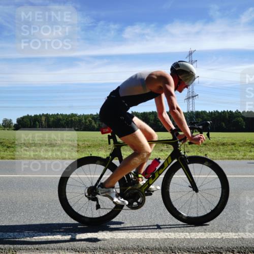 07.09.2025 - 19. Norderstedt Triathlon Michael Burmester http://msf.ph/oto/8840767 07.09.2025 12:22:21 Radfahren 236, 308, 783, 1359 meine-sportfotos.de