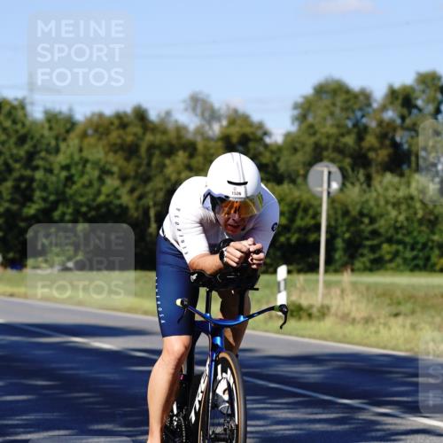 07.09.2025 - 19. Norderstedt Triathlon Michael Burmester http://msf.ph/oto/8840796 07.09.2025 15:10:09 Radfahren 440, 1526 meine-sportfotos.de