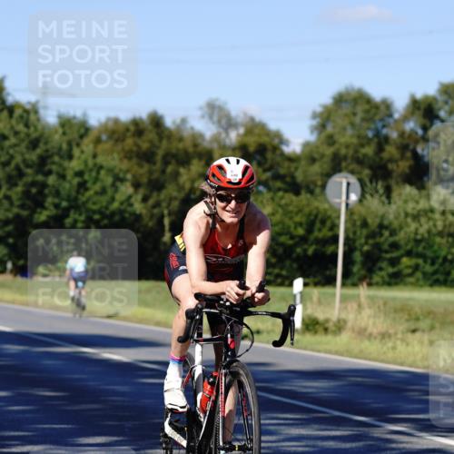 07.09.2025 - 19. Norderstedt Triathlon Michael Burmester http://msf.ph/oto/8840799 07.09.2025 15:10:13 Radfahren 387, 440 meine-sportfotos.de