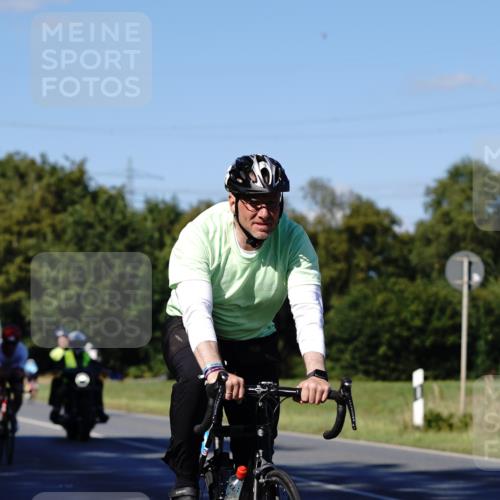 07.09.2025 - 19. Norderstedt Triathlon Michael Burmester http://msf.ph/oto/8840824 07.09.2025 15:10:35 Radfahren 469, 905, 1480, 1537 meine-sportfotos.de