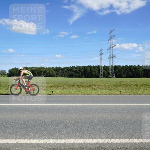 07.09.2025 - 19. Norderstedt Triathlon Michael Burmester http://msf.ph/oto/8840825 07.09.2025 14:29:42 Radfahren 427, 876 meine-sportfotos.de