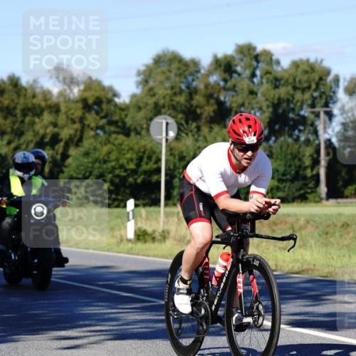 07.09.2025 - 19. Norderstedt Triathlon Michael Burmester http://msf.ph/oto/8840827 07.09.2025 15:10:37 Radfahren 395, 469, 905, 1537 meine-sportfotos.de