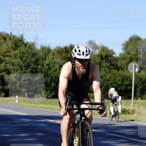 07.09.2025 - 19. Norderstedt Triathlon Michael Burmester http://msf.ph/oto/8840831 07.09.2025 15:10:40 Radfahren 395, 1537 meine-sportfotos.de