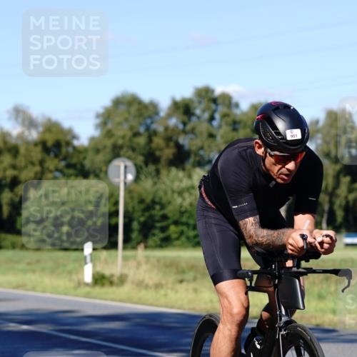 07.09.2025 - 19. Norderstedt Triathlon Michael Burmester http://msf.ph/oto/8840845 07.09.2025 15:10:52 Radfahren 932, 951 meine-sportfotos.de