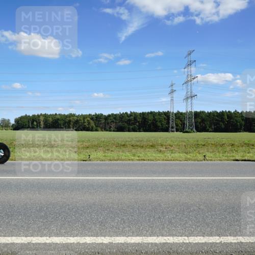 07.09.2025 - 19. Norderstedt Triathlon Michael Burmester http://msf.ph/oto/8840853 07.09.2025 14:29:50 Radfahren 1414 meine-sportfotos.de