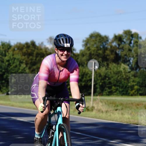 07.09.2025 - 19. Norderstedt Triathlon Michael Burmester http://msf.ph/oto/8840866 07.09.2025 15:11:14 Radfahren 390, 408 meine-sportfotos.de
