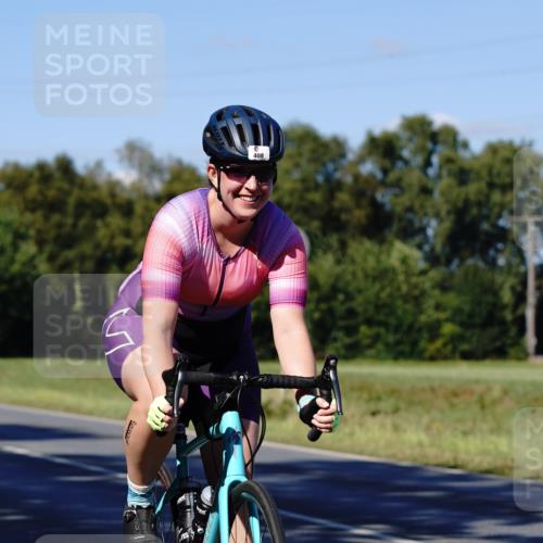 07.09.2025 - 19. Norderstedt Triathlon Michael Burmester http://msf.ph/oto/8840867 07.09.2025 15:11:14 Radfahren 390, 408 meine-sportfotos.de