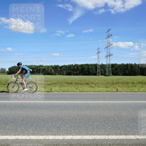 07.09.2025 - 19. Norderstedt Triathlon Michael Burmester http://msf.ph/oto/8840871 07.09.2025 14:29:54 Radfahren 388, 1421 meine-sportfotos.de