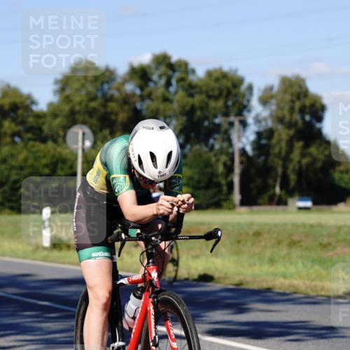 07.09.2025 - 19. Norderstedt Triathlon Michael Burmester http://msf.ph/oto/8840878 07.09.2025 15:11:36 Radfahren 949, 1507 meine-sportfotos.de