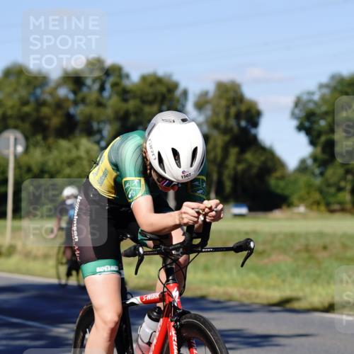 07.09.2025 - 19. Norderstedt Triathlon Michael Burmester http://msf.ph/oto/8840879 07.09.2025 15:11:36 Radfahren 949, 1507 meine-sportfotos.de