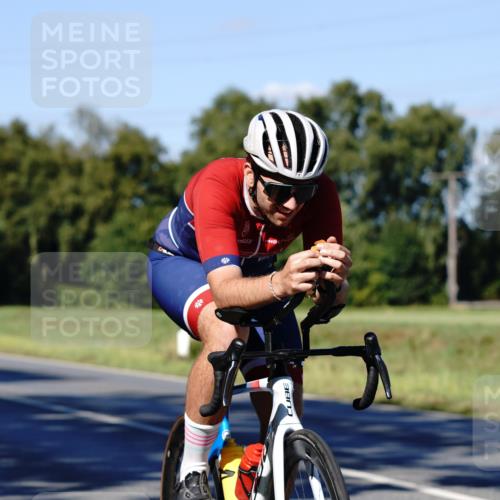 07.09.2025 - 19. Norderstedt Triathlon Michael Burmester http://msf.ph/oto/8840911 07.09.2025 15:12:32 Radfahren 1429, 1484, 1496 meine-sportfotos.de