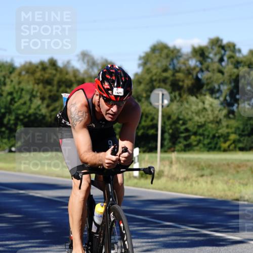 07.09.2025 - 19. Norderstedt Triathlon Michael Burmester http://msf.ph/oto/8840914 07.09.2025 15:12:33 Radfahren 943, 1429, 1484, 1496 meine-sportfotos.de