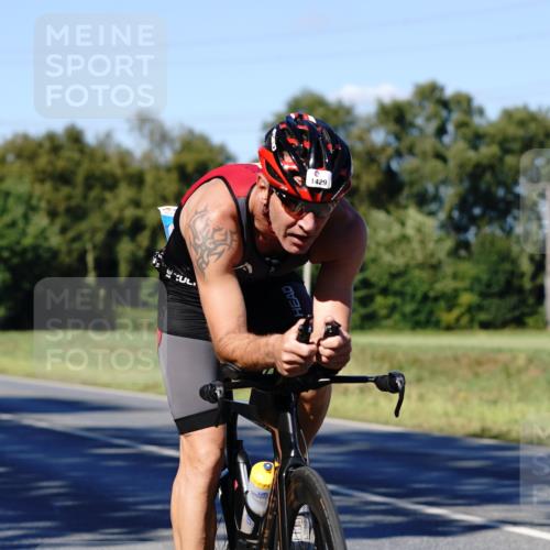 07.09.2025 - 19. Norderstedt Triathlon Michael Burmester http://msf.ph/oto/8840916 07.09.2025 15:12:33 Radfahren 943, 1429, 1484, 1496 meine-sportfotos.de