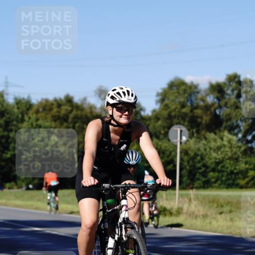 07.09.2025 - 19. Norderstedt Triathlon Michael Burmester http://msf.ph/oto/8840926 07.09.2025 15:12:50 Radfahren 1474, 1489 meine-sportfotos.de