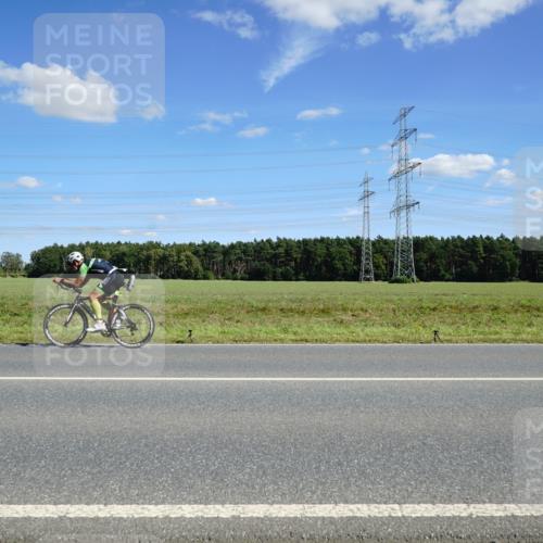 07.09.2025 - 19. Norderstedt Triathlon Michael Burmester http://msf.ph/oto/8840927 07.09.2025 14:30:09 Radfahren 400 meine-sportfotos.de