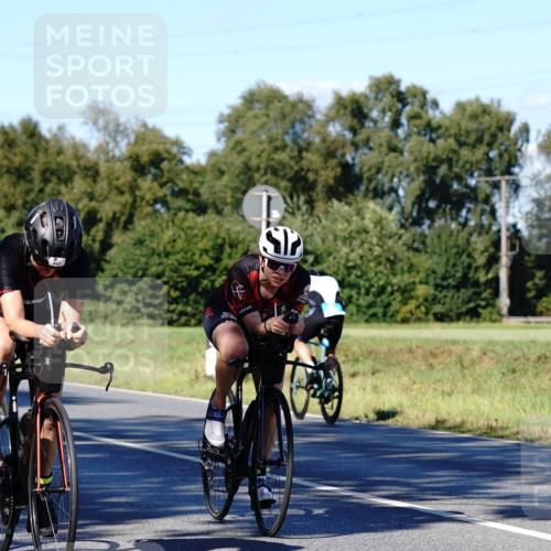 07.09.2025 - 19. Norderstedt Triathlon Michael Burmester http://msf.ph/oto/8840933 07.09.2025 15:13:13 Radfahren 439, 447, 460 meine-sportfotos.de