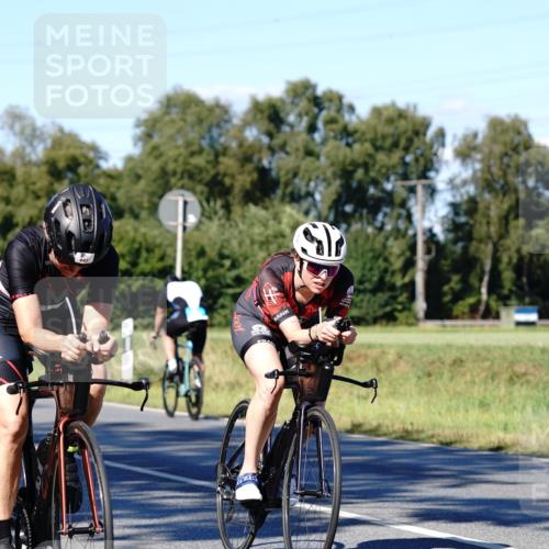07.09.2025 - 19. Norderstedt Triathlon Michael Burmester http://msf.ph/oto/8840937 07.09.2025 15:13:13 Radfahren 439, 447, 460 meine-sportfotos.de