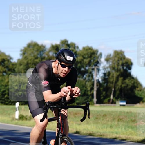 07.09.2025 - 19. Norderstedt Triathlon Michael Burmester http://msf.ph/oto/8840943 07.09.2025 15:13:25 Radfahren 478, 950 meine-sportfotos.de