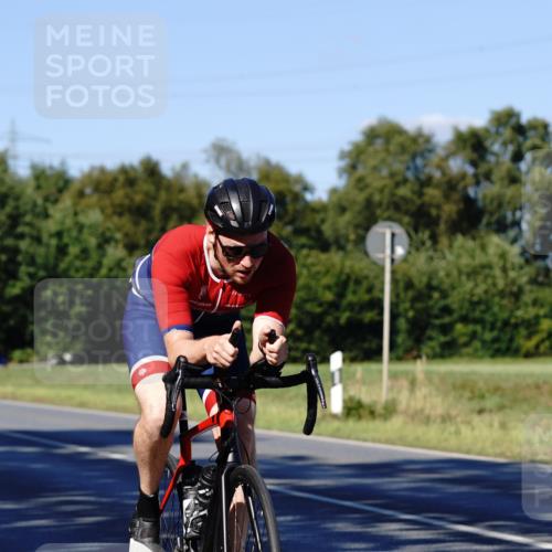 07.09.2025 - 19. Norderstedt Triathlon Michael Burmester http://msf.ph/oto/8840946 07.09.2025 15:13:31 Radfahren 446, 896, 1414, 1497 meine-sportfotos.de