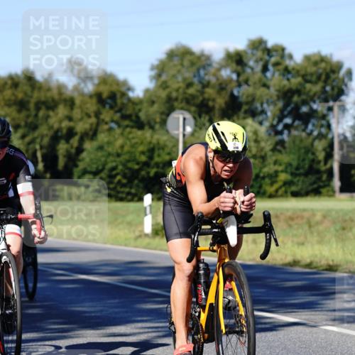 07.09.2025 - 19. Norderstedt Triathlon Michael Burmester http://msf.ph/oto/8840951 07.09.2025 15:13:33 Radfahren 414, 446, 896, 1414, 1497, 1532 meine-sportfotos.de