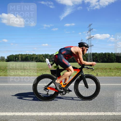 07.09.2025 - 19. Norderstedt Triathlon Michael Burmester http://msf.ph/oto/8840978 07.09.2025 14:30:23 Radfahren 411, 961, 990, 992, 1041 meine-sportfotos.de