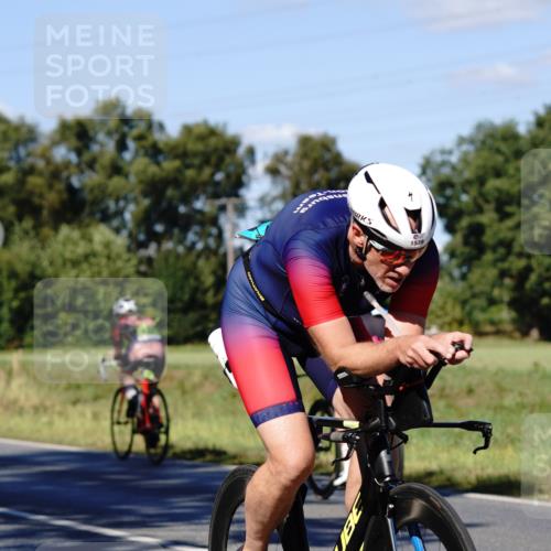 07.09.2025 - 19. Norderstedt Triathlon Michael Burmester http://msf.ph/oto/8840993 07.09.2025 15:14:44 Radfahren 939, 1539 meine-sportfotos.de