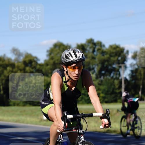07.09.2025 - 19. Norderstedt Triathlon Michael Burmester http://msf.ph/oto/8841005 07.09.2025 15:15:07 Radfahren 1422 meine-sportfotos.de