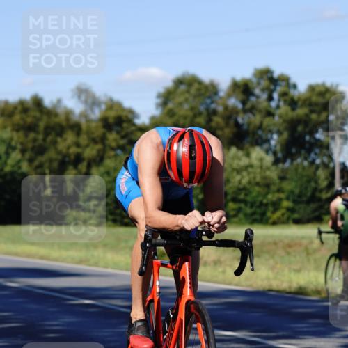 07.09.2025 - 19. Norderstedt Triathlon Michael Burmester http://msf.ph/oto/8841023 07.09.2025 15:15:43 Radfahren 444, 465, 1529 meine-sportfotos.de