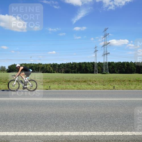 07.09.2025 - 19. Norderstedt Triathlon Michael Burmester http://msf.ph/oto/8841030 07.09.2025 14:30:38 Radfahren 1483 meine-sportfotos.de