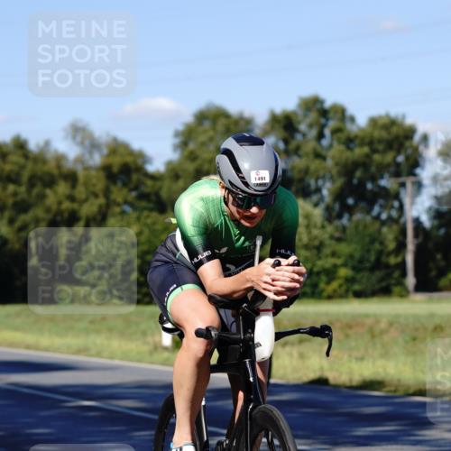 07.09.2025 - 19. Norderstedt Triathlon Michael Burmester http://msf.ph/oto/8841031 07.09.2025 15:15:53 Radfahren 1491 meine-sportfotos.de
