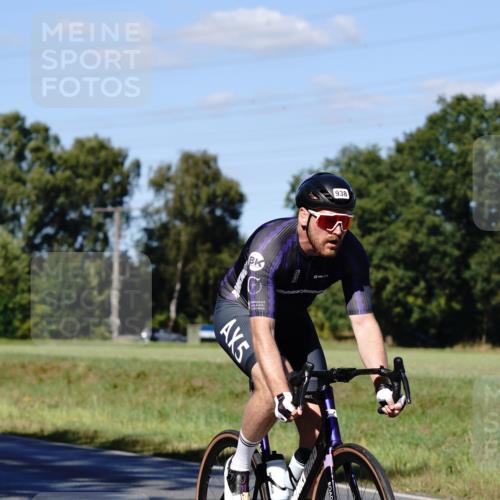 07.09.2025 - 19. Norderstedt Triathlon Michael Burmester http://msf.ph/oto/8841063 07.09.2025 15:17:27 Radfahren 396, 445, 448, 467, 871, 938 meine-sportfotos.de