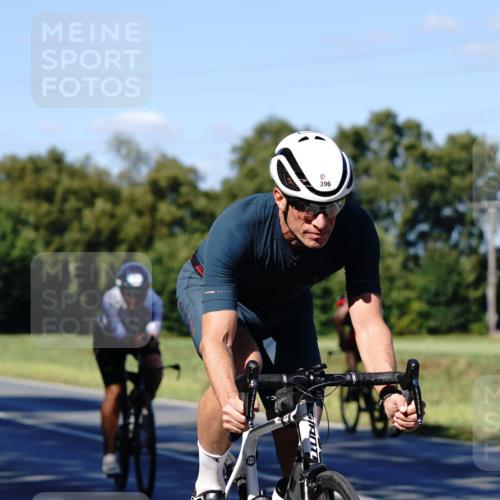 07.09.2025 - 19. Norderstedt Triathlon Michael Burmester http://msf.ph/oto/8841066 07.09.2025 15:17:28 Radfahren 396, 407, 445, 448, 467, 871, 938 meine-sportfotos.de