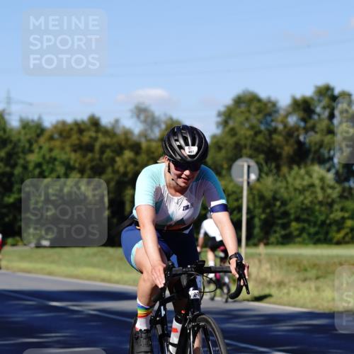 07.09.2025 - 19. Norderstedt Triathlon Michael Burmester http://msf.ph/oto/8841071 07.09.2025 15:17:32 Radfahren 399, 407, 448 meine-sportfotos.de