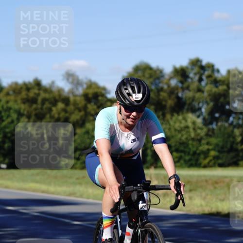 07.09.2025 - 19. Norderstedt Triathlon Michael Burmester http://msf.ph/oto/8841072 07.09.2025 15:17:32 Radfahren 399, 407, 448 meine-sportfotos.de