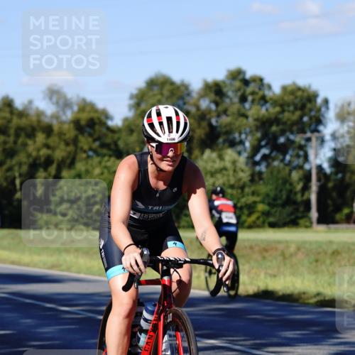 07.09.2025 - 19. Norderstedt Triathlon Michael Burmester http://msf.ph/oto/8841090 07.09.2025 15:17:44 Radfahren 889, 913, 1486 meine-sportfotos.de