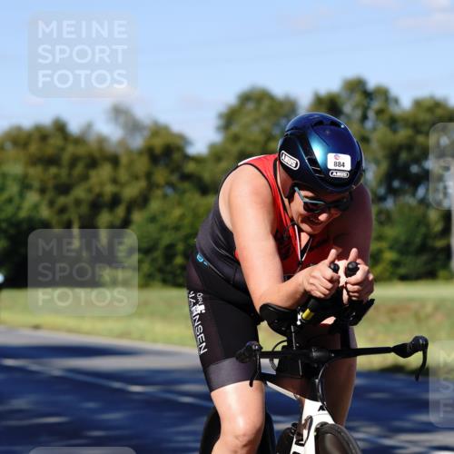 07.09.2025 - 19. Norderstedt Triathlon Michael Burmester http://msf.ph/oto/8841099 07.09.2025 15:17:53 Radfahren 884 meine-sportfotos.de
