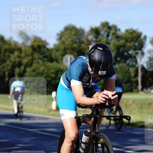 07.09.2025 - 19. Norderstedt Triathlon Michael Burmester http://msf.ph/oto/8841118 07.09.2025 15:19:29 Radfahren 438, 442, 1528 meine-sportfotos.de