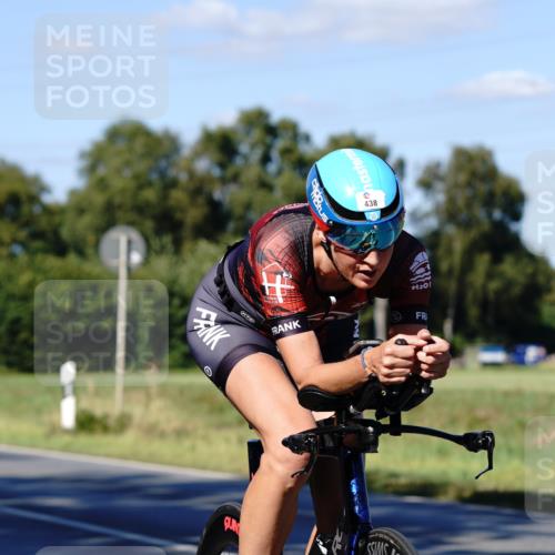 07.09.2025 - 19. Norderstedt Triathlon Michael Burmester http://msf.ph/oto/8841120 07.09.2025 15:19:31 Radfahren 438, 442, 1528 meine-sportfotos.de