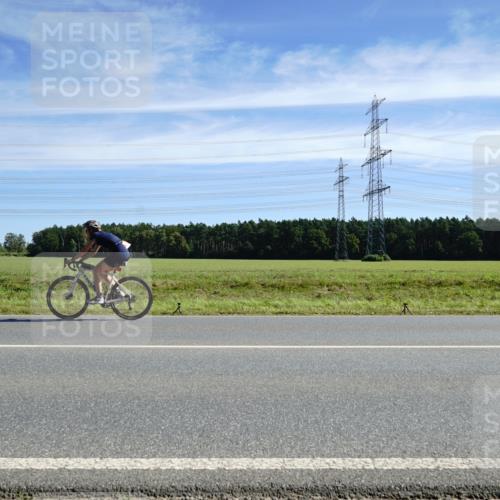 07.09.2025 - 19. Norderstedt Triathlon Michael Burmester http://msf.ph/oto/8841121 07.09.2025 12:23:26 Radfahren 700, 808, 1379 meine-sportfotos.de