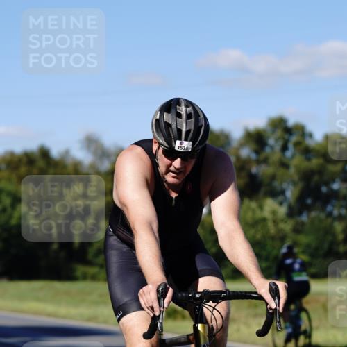 07.09.2025 - 19. Norderstedt Triathlon Michael Burmester http://msf.ph/oto/8841138 07.09.2025 15:19:52 Radfahren 1492, 1511, 1534 meine-sportfotos.de