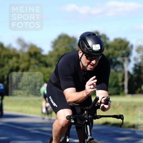 07.09.2025 - 19. Norderstedt Triathlon Michael Burmester http://msf.ph/oto/8841146 07.09.2025 15:20:06 Radfahren 401, 1413 meine-sportfotos.de
