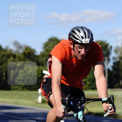 07.09.2025 - 19. Norderstedt Triathlon Michael Burmester http://msf.ph/oto/8841171 07.09.2025 15:20:27 Radfahren 1513, 1523 meine-sportfotos.de